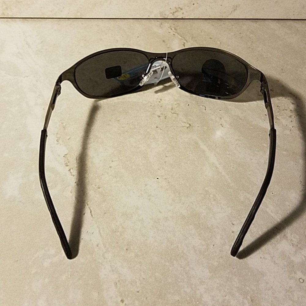 Drivers Edge Sunglasses - Picture 4 of 6